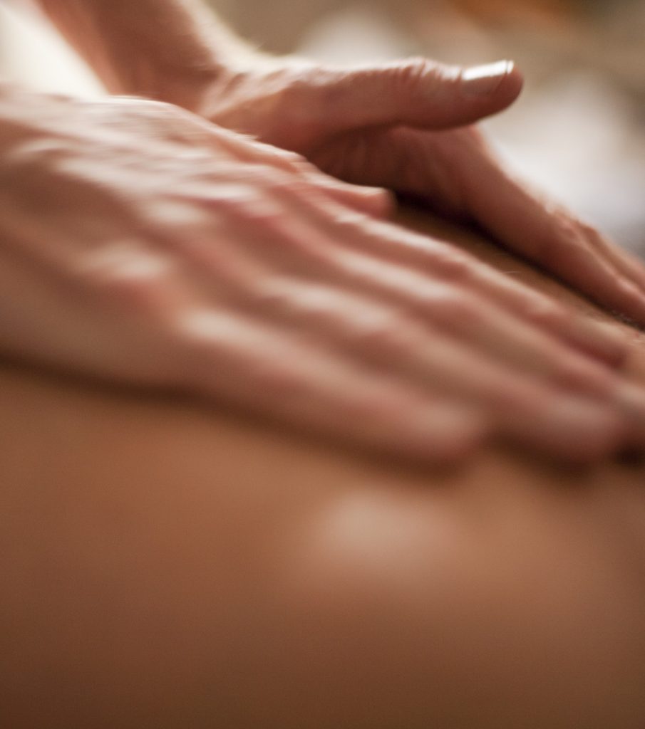 massage therapists hands